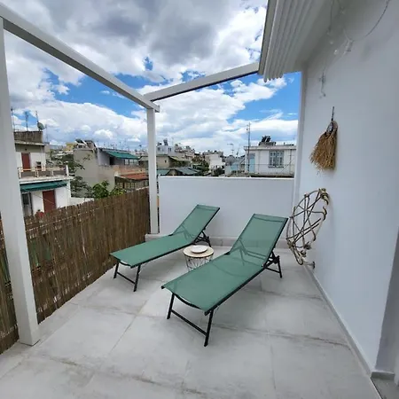 Viva La Veranda In Apartment